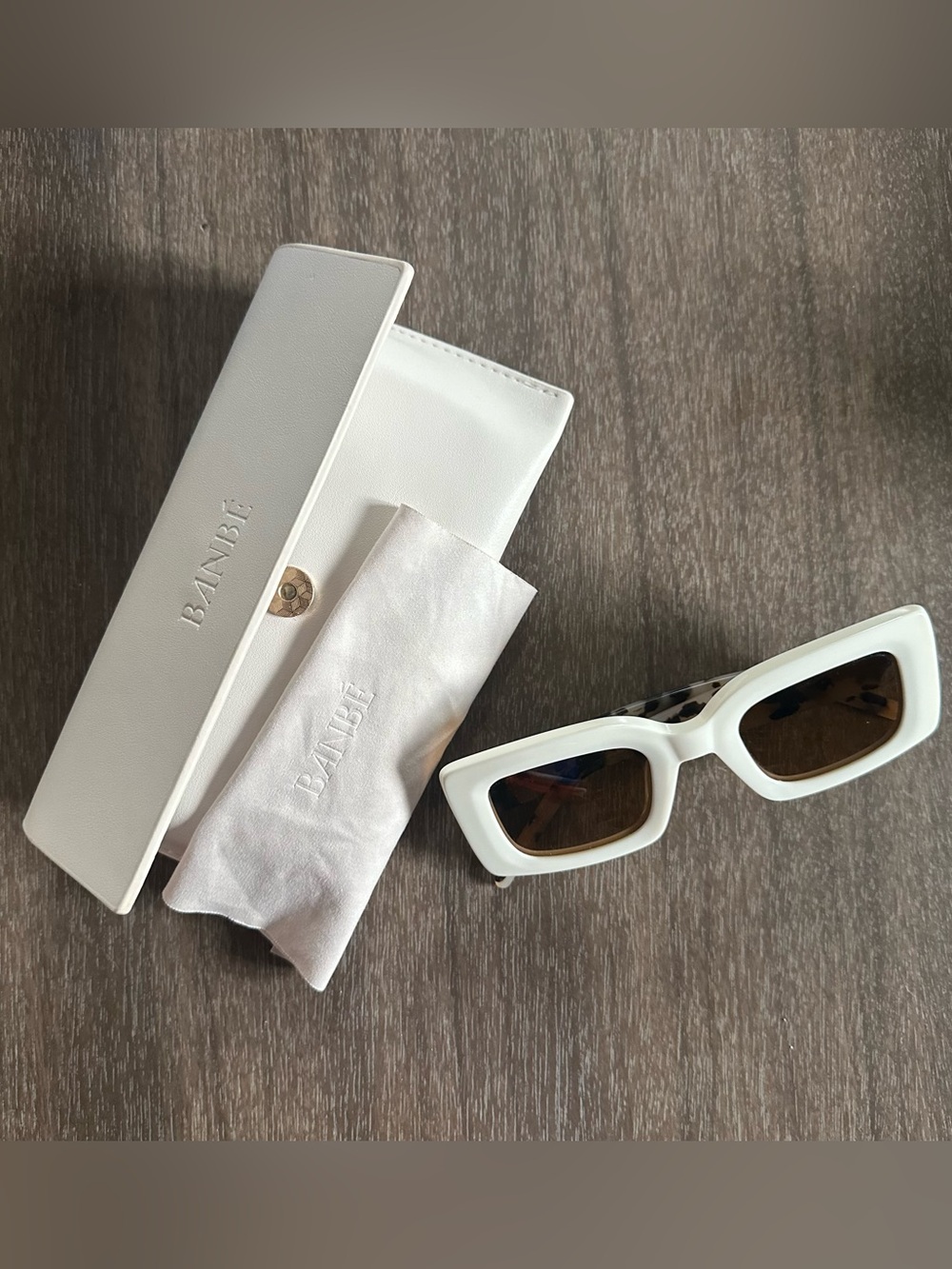 Banbé The Kendall Oversized Square Sunglasses Ivory Pearl Blonde Tortoise Acetat